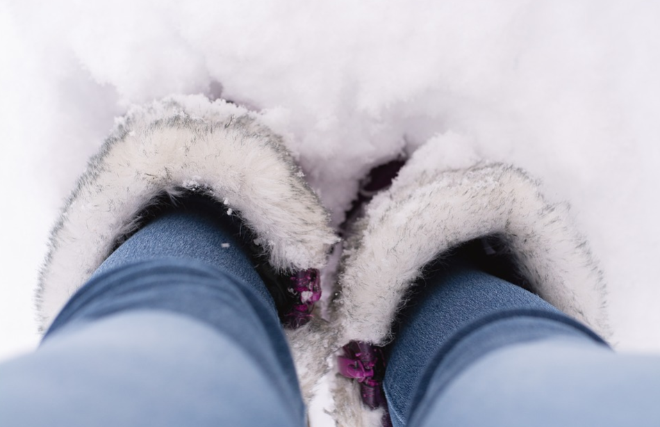 fur boots